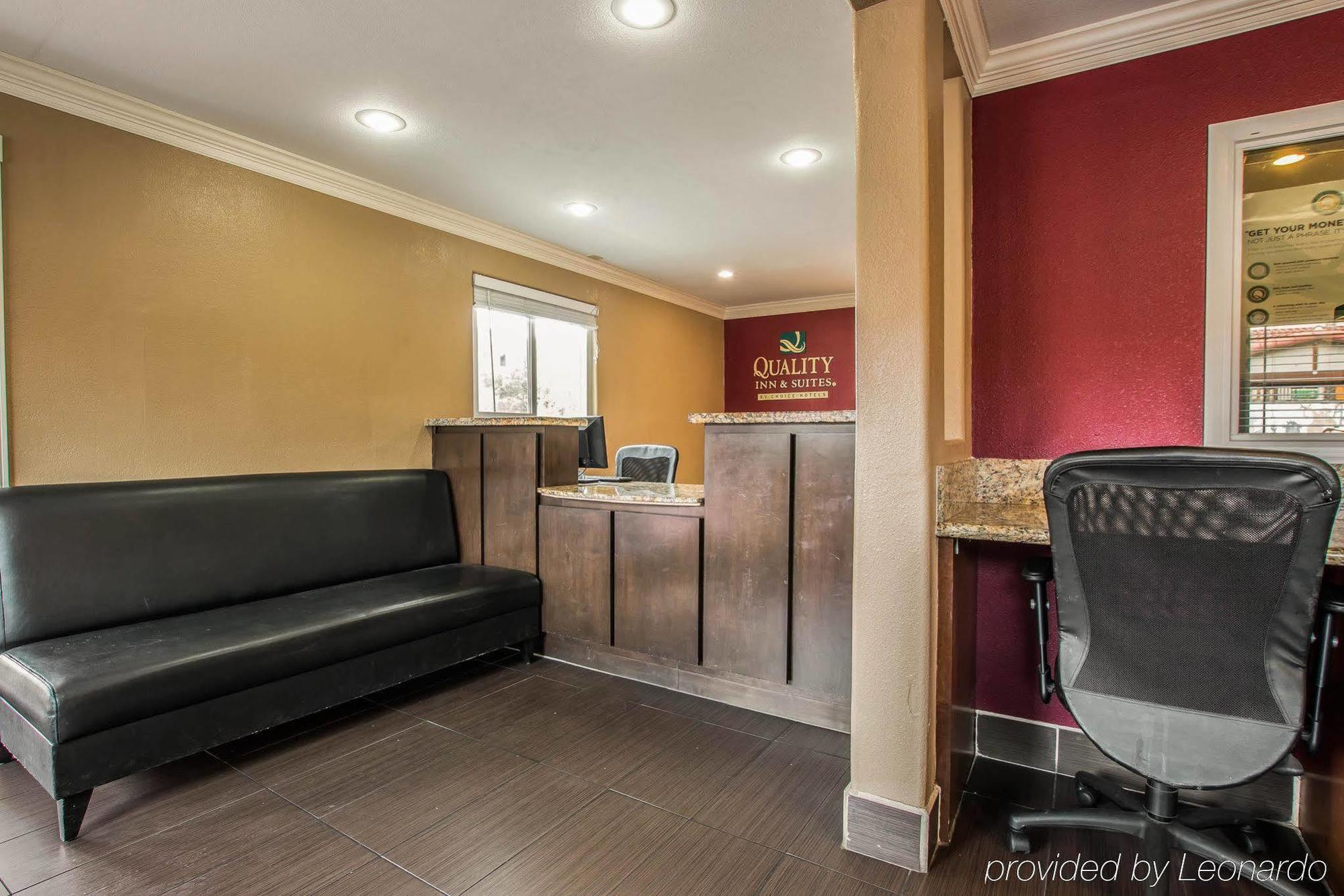 Americas Best Value Inn & Suites Escondido Exteriör bild