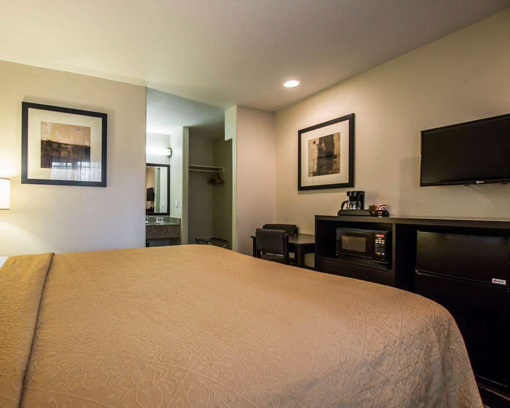 Americas Best Value Inn & Suites Escondido Rum bild