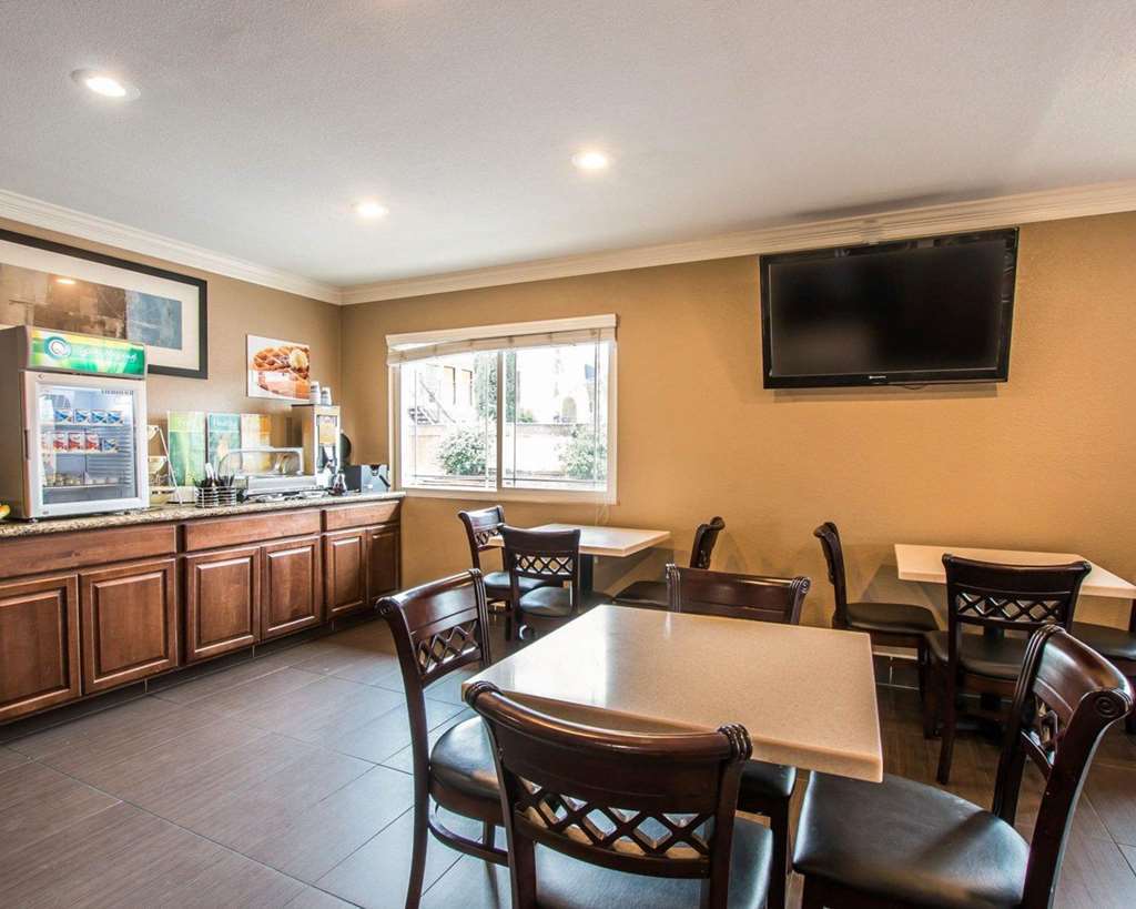Americas Best Value Inn & Suites Escondido Restaurang bild