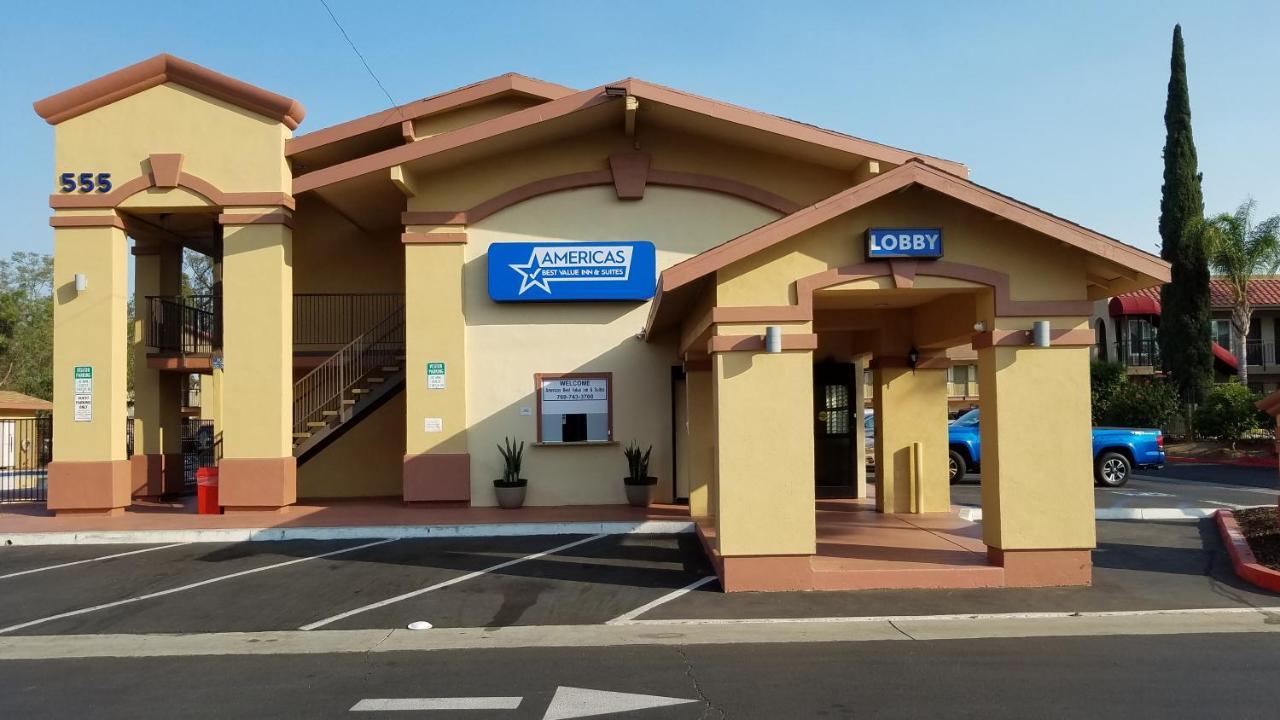 Americas Best Value Inn & Suites Escondido Exteriör bild